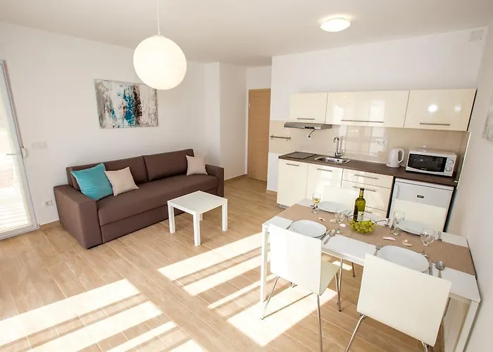 Sesar Apartamento Banjol